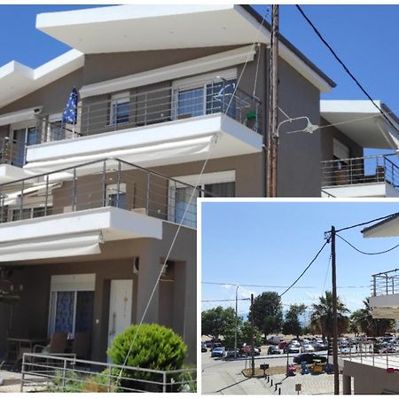 Blue Beach Apartments Ofrinion Ngoại thất bức ảnh